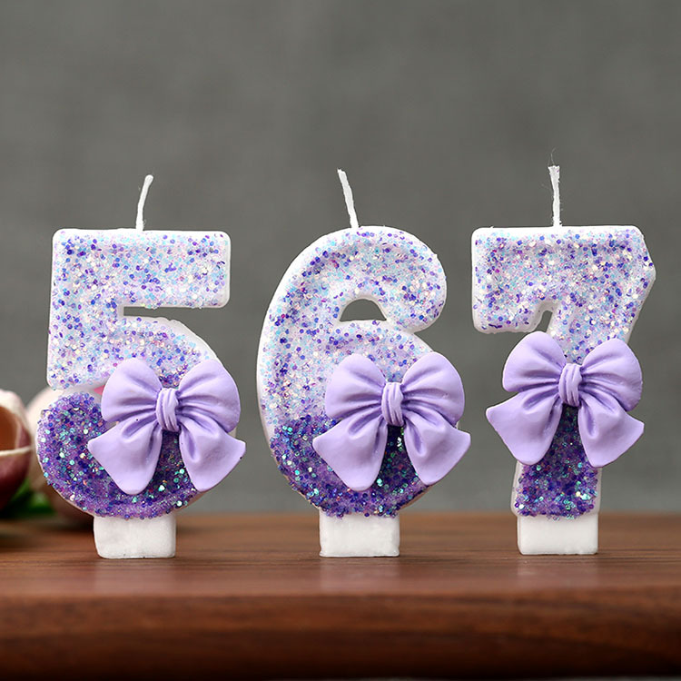 Bougie d'anniversaire créative - Holiday Candle Set avis et prix